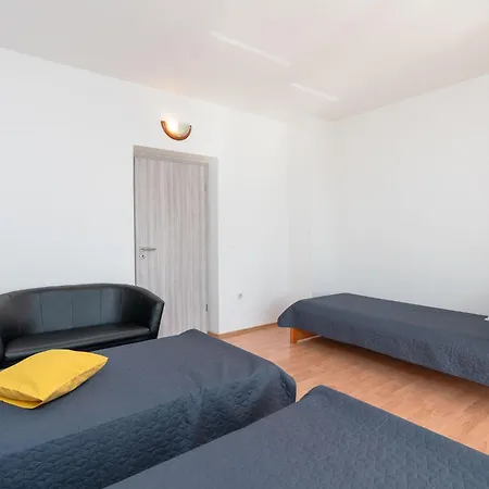 Vesela-2 By Interhome Apartamento Vir