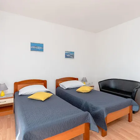 Apartment Vesela-2 By Interhome Apartment *