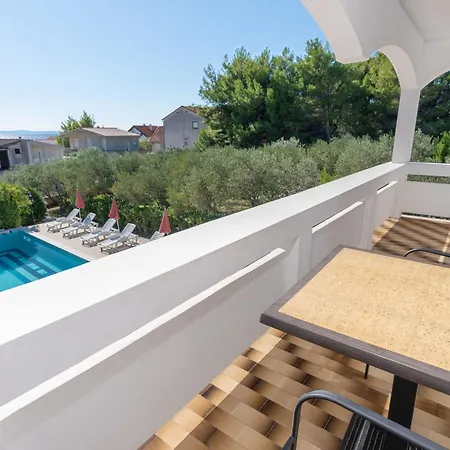 Vesela-2 By Interhome Apartamento Vir