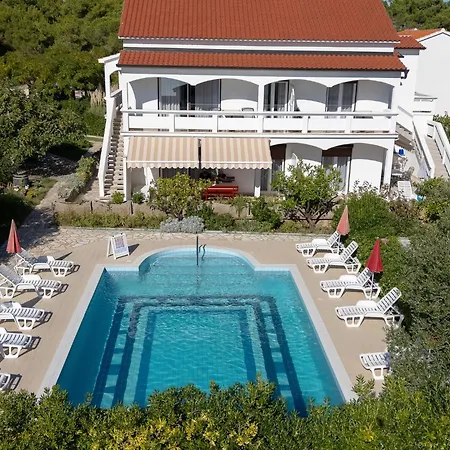 Vesela-2 By Interhome Apartman