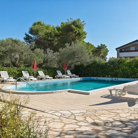 Vesela-2 By Interhome Apartman Vir