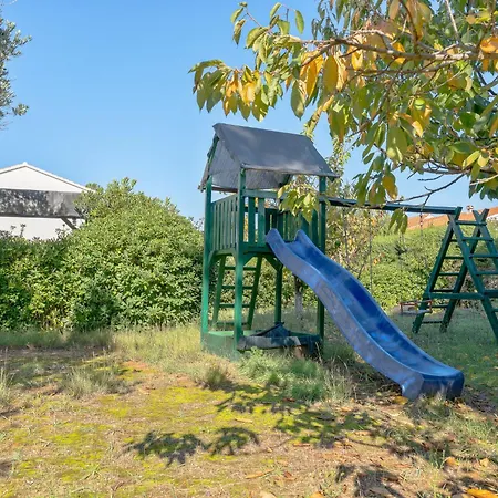 Apartman Vesela-2 By Interhome