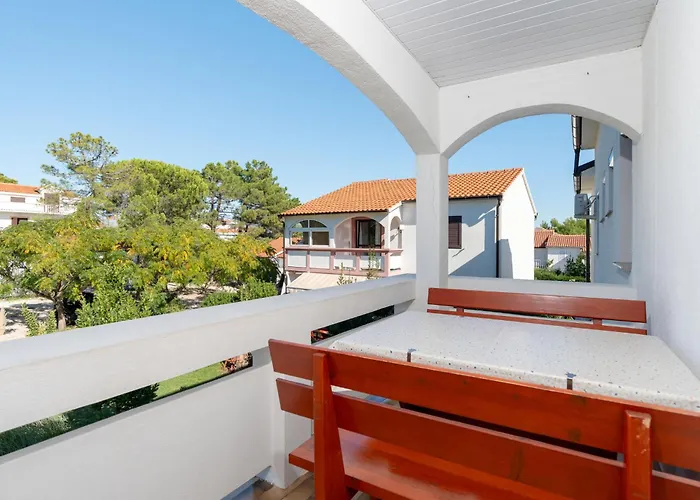 Apartment Vesela-2 By Interhome * Вир