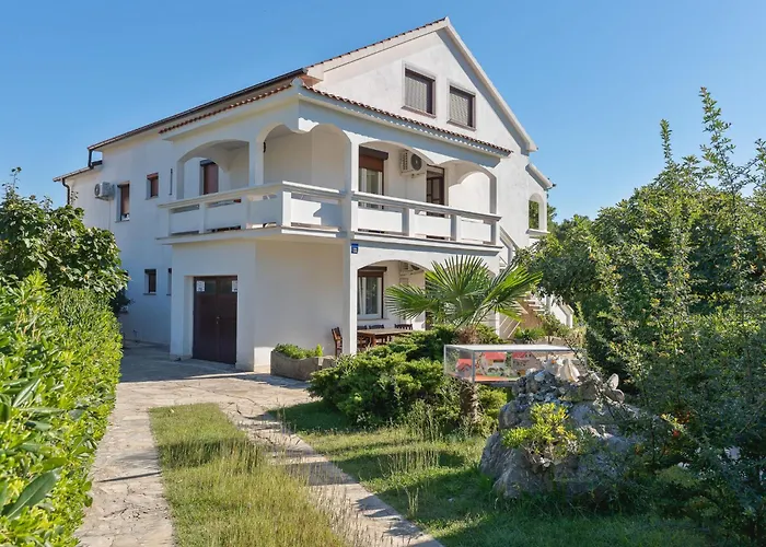 Apartment Apartment Vesela-2 By Interhome Vir