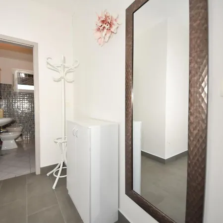Apartment Vesela-2 By Interhome Vir