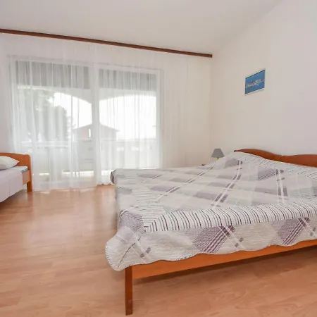 Apartment Vesela-2 By Interhome *